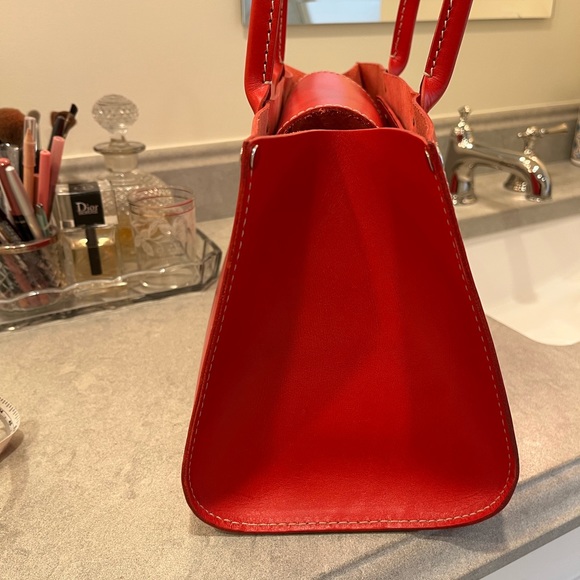 ❤️FINAL REDUCTION❤️. PRICE FIRM.
Vintage Kate Spade Handbag - Picture 4 of 14